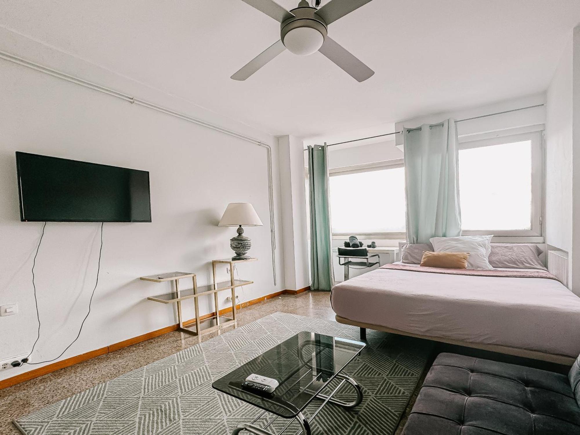 Lovely Rooms In Shared Apartment Gracia Neighborhood バルセロナ エクステリア 写真