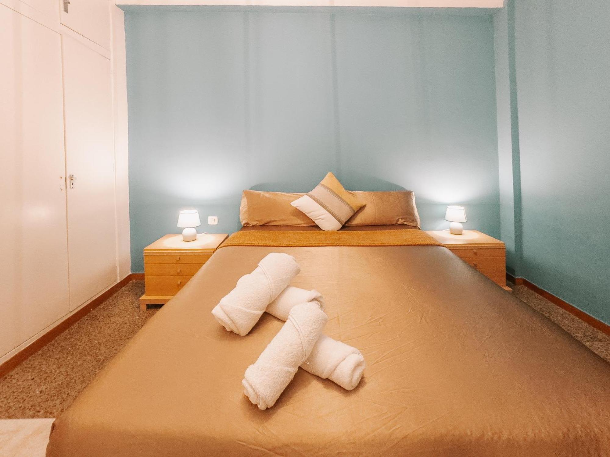 Lovely Rooms In Shared Apartment Gracia Neighborhood バルセロナ エクステリア 写真